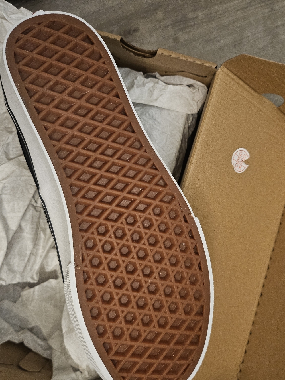 Vans Black Canvas Low-Top Sneakers - Picture 3 of 5